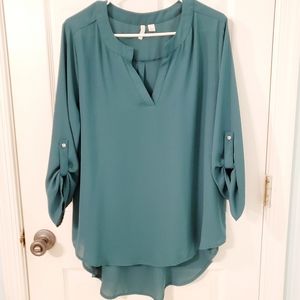 3/25...Cato. NWOT Green dress shirt